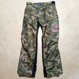 Fox Dakota Women’s Camo Motocross Racing Pants Size 11/12 Green Pink